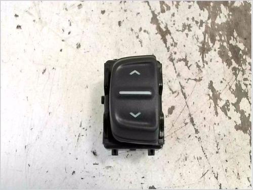 kombi-kontakt-stilkkontakt-dacia-sandero-ii-2012-31905671 main image