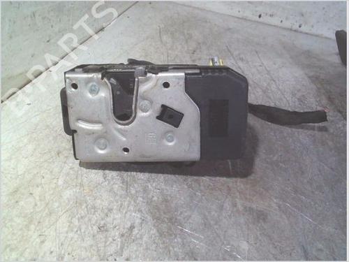 Used Front right lock RENAULT TRAFIC II Van (FL) 2.0 dCi 115 (FL01, FL0U, FL00, FL0H, FL0M) (114 hp) 31829784