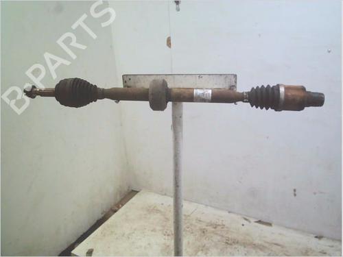 Used Right front driveshaft DACIA SANDERO II 1.2 LPG (75 hp) 31966151