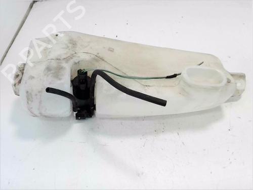 Used Windscreen washer tank DACIA SANDERO 1.2 16V (75 hp) 26119678