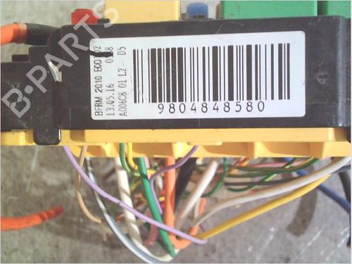 Fuse box PEUGEOT 308 II (LB_, LP_, LW_, LH_, L3_) 1.6 HDi 100 | BP28394273E1 