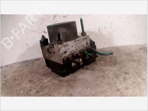 Used ABS pump RENAULT CLIO II (BB_, CB_) 1.2 16V (BB05, BB0W, BB11, BB27, BB2T, BB2U, BB2V, CB05,... (75 hp) 26095897