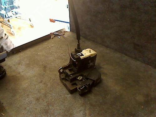Used Front left lock Front left lock RENAULT CLIO II (BB_, CB_) 1.2 16V (BB05, BB0W, BB11, BB27, BB2T, BB2U, BB2V, CB05,... (75 hp) 32982840 32982840