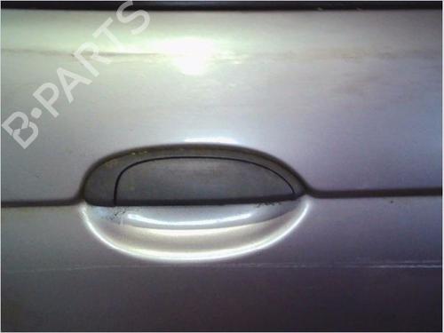 Used Rear right exterior door handle RENAULT SCÉNIC I MPV (JA0/1_, FA0_) 1.6 16V (116 hp) 26113528