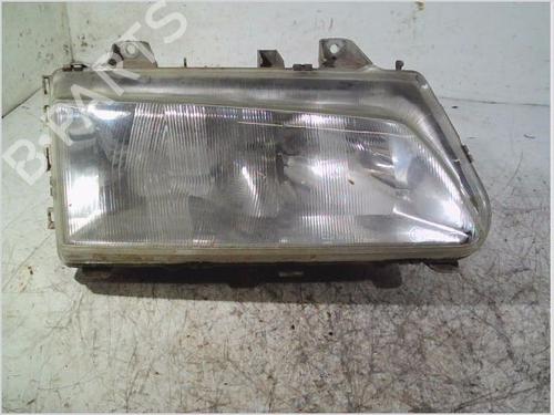 Used Right headlight PEUGEOT 806 (221) 2.1 td 12V (109 hp) 26111089