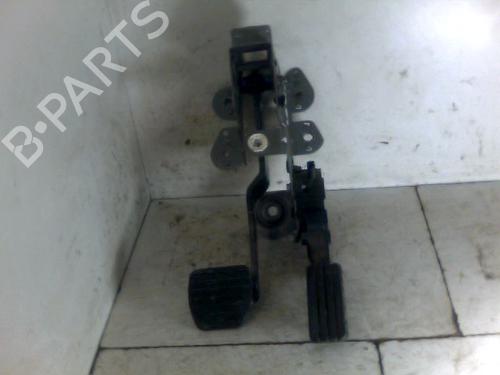 Used Pedal RENAULT MEGANE III Hatchback (BZ0/1_, B3_) 1.5 dCi (BZ09, BZ0D, BZ1W, BZ29, BZ14) (110 hp) 26079865