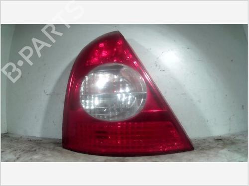 Piloto trasero izquierdo RENAULT CLIO II (BB_, CB_) 1.5 dCi (B/CB07) (65 hp) 28672044