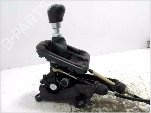 Shift knob FORD FOCUS III Saloon 1.6 TDCi | BP31852078I34