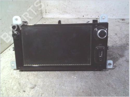 Used Radio Radio RENAULT CLIO IV (BH_) 0.9 TCe 75 (BHNP) (76 hp) 30132061 30132061