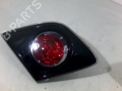 Venstre baklys, luke MAZDA 3 (BK) 1.6 (BK14) (105 hp) 26083829