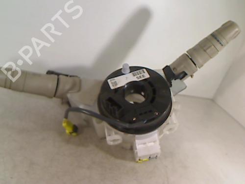 Used Steering column stalk NISSAN MICRA III (K12) 1.2 16V (65 hp) 26064622