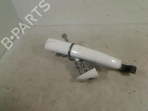 Front left exterior door handle PEUGEOT 208 I (CA_, CC_) 1.2 VTI 82 | BP26081255C128