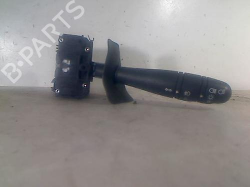 Used Headlight switch RENAULT CLIO II (BB_, CB_) 1.5 dCi (B/CB3M) (64 hp) 26092315