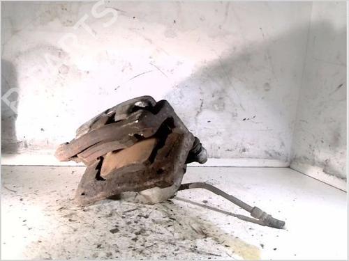Venstre bremsekaliber foran CHRYSLER PT CRUISER (PT_) 2.2 CRD (121 hp) 26109446