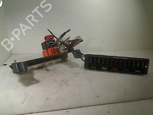 Used Fuse box PEUGEOT BOXER Van (230L) 2.0 i (109 hp) 26080916