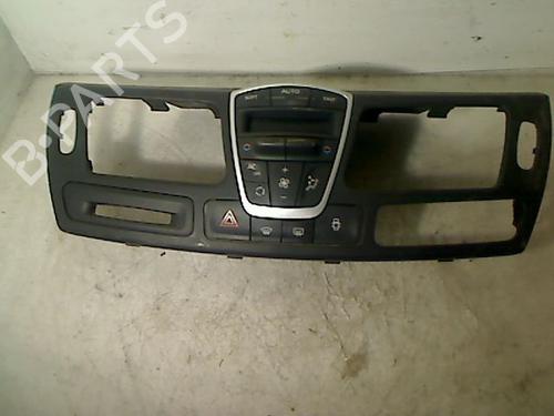 Used Climate control RENAULT LAGUNA III Grandtour (KT0/1) 2.0 dCi (KT07, KT0J, KT14, KT1A, KT1S) (131 hp) 29497019