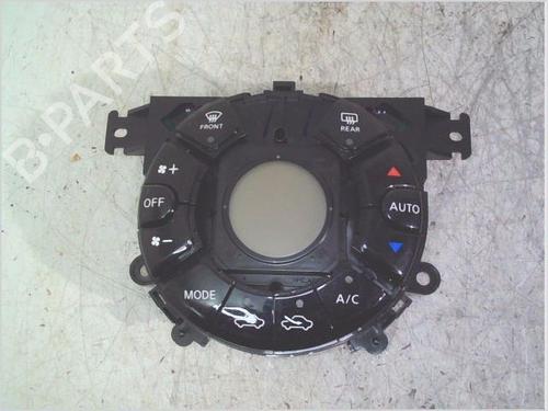 Used Climate control NISSAN NOTE (E12) 1.2 (80 hp) 26118015