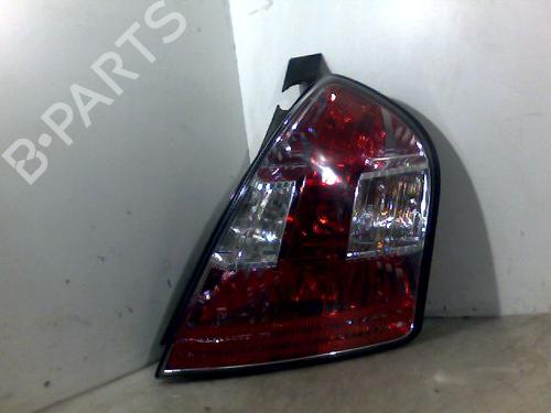 Fanale posteriore destro FIAT STILO (192_) 1.9 JTD (192_XE1A) (115 hp) 29482764