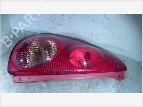 Used Left taillight PEUGEOT 107 (PM_, PN_) 1.0 (68 hp) 26098085