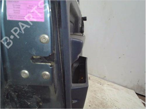 Used Front left lock RENAULT RAPID Box Body/MPV (F40_, G40_) 1.9 D (F40P, F40N, F40E) (64 hp) 26120156