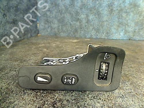 Used Headlight switch ALFA ROMEO 156 Sportwagon (932_) 1.9 JTD (932.B2B00) (110 hp) 26117974