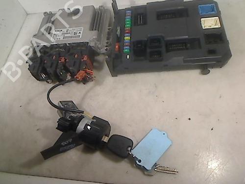 Used Engine control unit (ECU) PEUGEOT 207 (WA_, WC_) 1.6 16V VTi (120 hp) 31847285