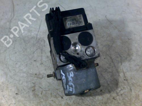Used ABS pump PEUGEOT 306 Hatchback (7A, 7C, N3, N5) 1.8 16V (110 hp) 26070666