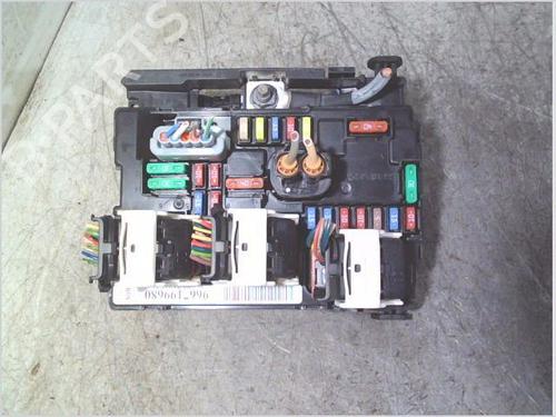 fuse-box-citroen-c3-ii-sc_-2009-33430453 main image