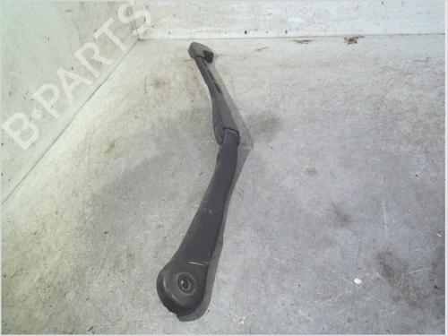 Used Front windshield wiper arm Front windshield wiper arm BMW 3 (E90) 330 d (231 hp) 36105802 36105802