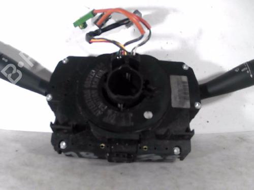 Used Steering column stalk PEUGEOT 407 (6D_) 2.0 HDi 135 (6DRHRH, 6DRHRE, 6DRHRG, 6DRHRJ) (136 hp) 26096259