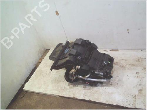 Used Heater matrix box RENAULT KOLEOS I (HY_) 2.0 dCi 4x4 (HY0K) (150 hp) 31923907