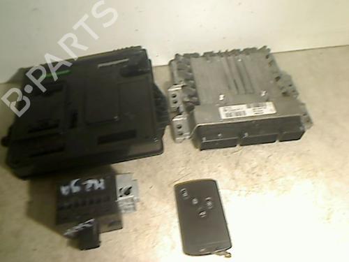 Used Engine control unit (ECU) RENAULT MEGANE III Hatchback (BZ0/1_, B3_) 1.5 dCi (106 hp) 30664934