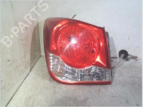 left-taillight-chevrolet-cruze-j300-2009-40086952 main image