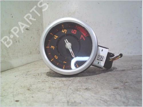 Used Display monitor RENAULT TWINGO II (CN0_) 1.2 16V (CN0K, CN0V, CN0A) (76 hp) 26119549