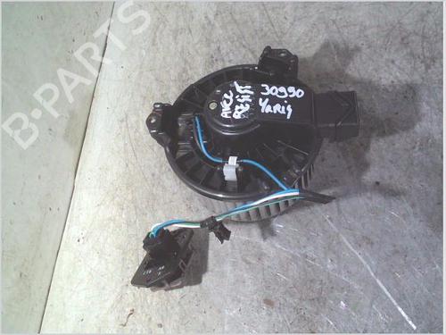 Used Heater blower motor TOYOTA YARIS (_P9_) 1.4 D-4D (NLP90_, NLP90R) (90 hp) 29014967