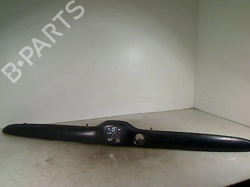 Pynteleist til bakluke PEUGEOT 206 Hatchback (2A/C) 1.9 D (69 hp) 26118196