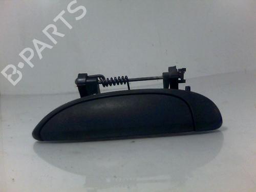 Używane Klamka zewnętrzna drzwi przednich lewych RENAULT CLIO II (BB_, CB_) 1.5 dCi (B/CB07) (65 hp) 26090430