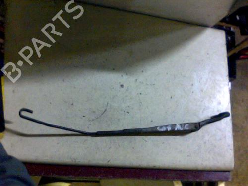 Used Front windshield wiper arm PEUGEOT 406 (8B) 2.0 HDI 110 (109 hp) 29300487
