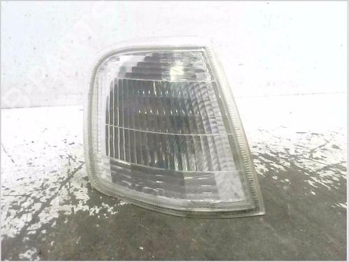 Used Right front indicator Right front indicator PEUGEOT 405 II (4B) 1.9 TD (90 hp) 40159352 40159352