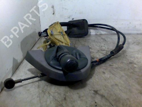 Used Shift knob FIAT PANDA (169_) 1.2 (169.AXB11, 169.AXB1A) (60 hp) 26077604