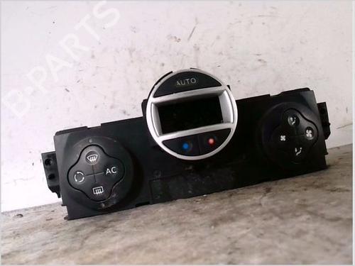Used Climate control RENAULT MEGANE II Saloon (LM0/1_) 1.6 16V (LM1R, LM0C) (112 hp) 26105325