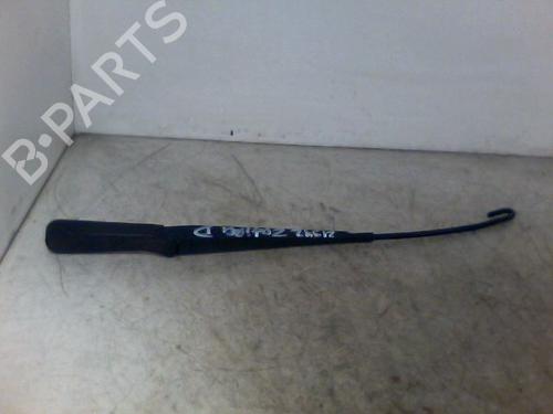Used Front windshield wiper arm OPEL ZAFIRA A MPV (T98) 2.2 DTI 16V (F75) (125 hp) 26069939