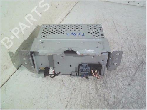 Used Radio FORD FIESTA VII (HJ, HF) 1.0 EcoBoost (125 hp) 26117697