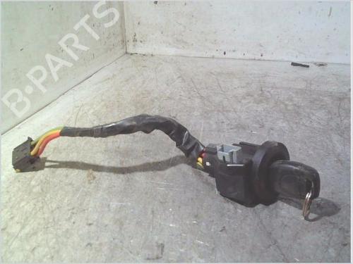 Ratlås/Tændingslås RENAULT CLIO II (BB_, CB_) 1.4 16V (B/CB0P, BB13) | BP28308213M48 