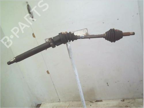 Used Right front driveshaft FORD FIESTA V (JH_, JD_) 1.4 TDCi (68 hp) 31993441