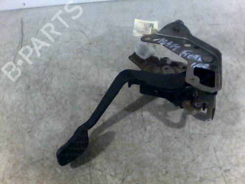 Clutch pedal FORD FIESTA VI (CB1, CCN) 1.4 TDCi | BP26070231I13 