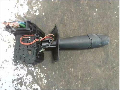Headlight switch DACIA LOGAN MCV (KS_) 1.5 dCi (KS0K) | BP39065918I24 - Image 2