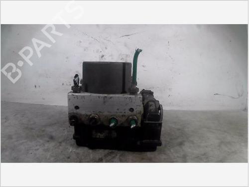 Used ABS pump RENAULT CLIO II (BB_, CB_) 1.4 16V (B/CB0P, BB13) (98 hp) 26097940