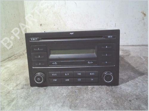 Used Radio VW POLO (9N_, 9A_) 1.4 TDI (70 hp) 27370546