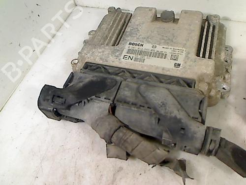 Engine control unit (ECU) OPEL ASTRA H GTC (A04) 1.9 CDTi (L08) | BP29472804M57 